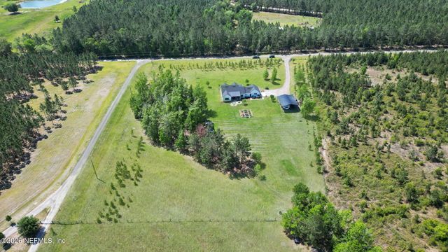 57353 SANDY OAKS Lane, Callahan, FL 32011