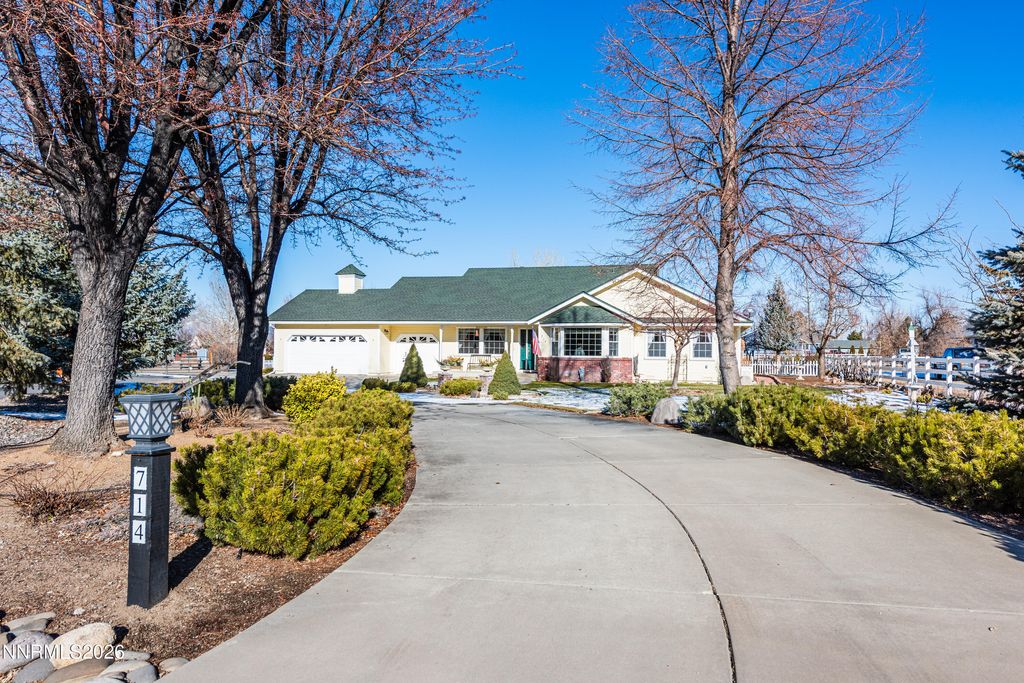 Image 1 of property listing at 714 Paula Place, Gardnerville, NV 89410