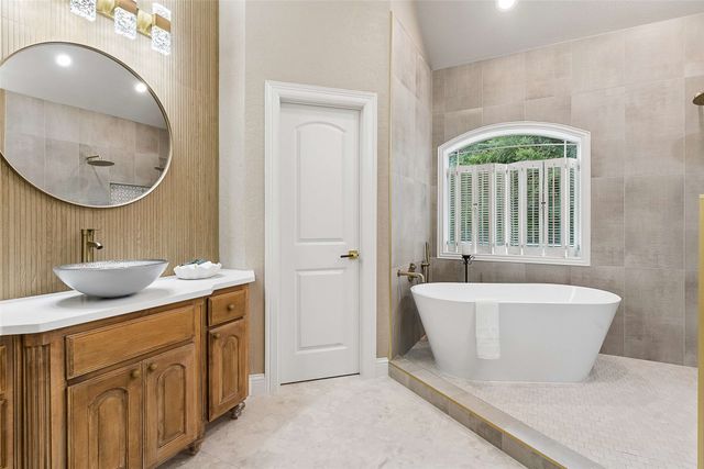 6528 Shoreline Drive, Little Elm, TX 75068