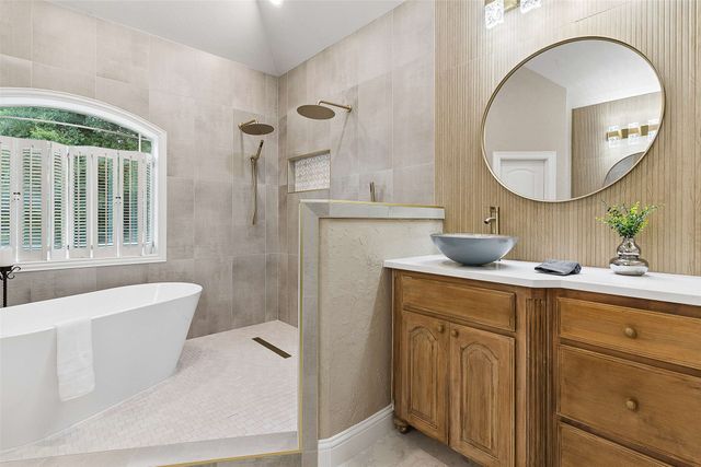 6528 Shoreline Drive, Little Elm, TX 75068