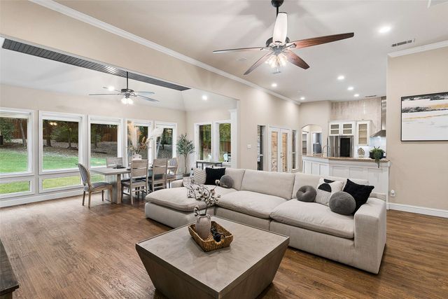 6528 Shoreline Drive, Little Elm, TX 75068
