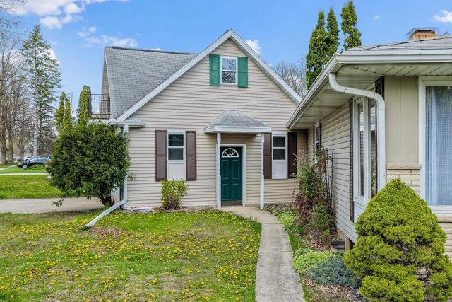 401 STEVEN STREET, Green Bay, WI 54303