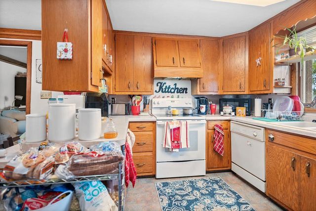 401 STEVEN STREET, Green Bay, WI 54303
