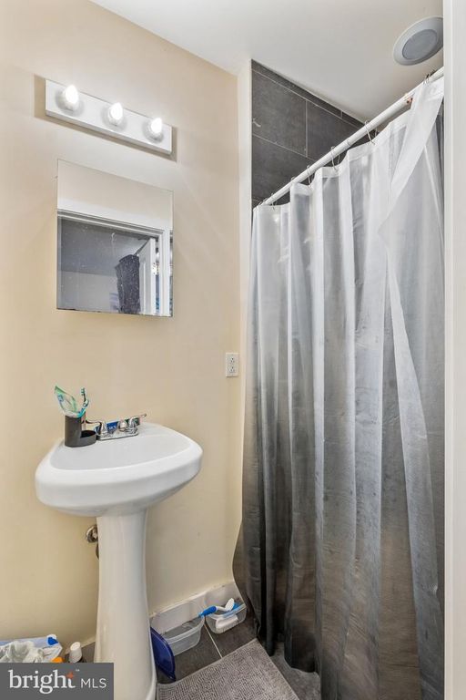 1705 W NORRIS ST, PHILADELPHIA, PA 19121 — photo 4