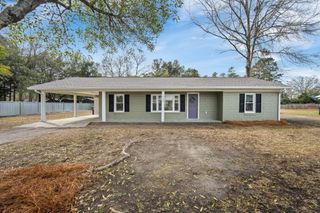 1268 Carolina Avenue, Holly Hill, SC 29059