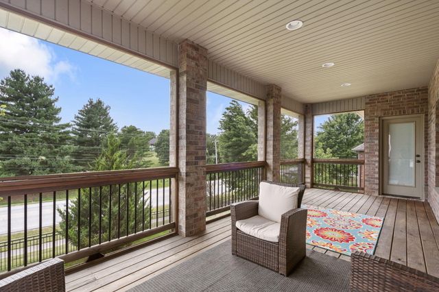 2956 S Ranch Drive, Springfield, MO 65809