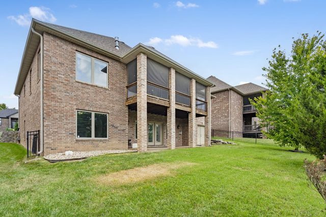 2956 S Ranch Drive, Springfield, MO 65809