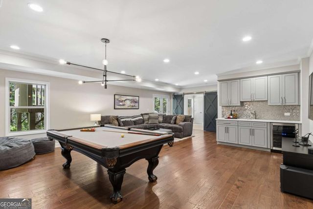 1090 Chelsey Way, Roswell, GA 30075