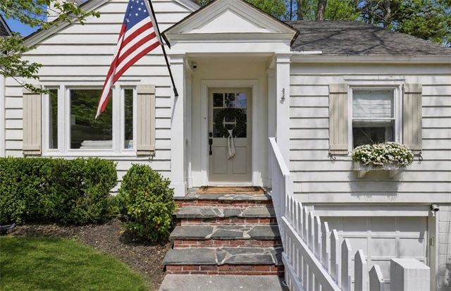 240 Eureka Drive NE, Atlanta, GA 30305