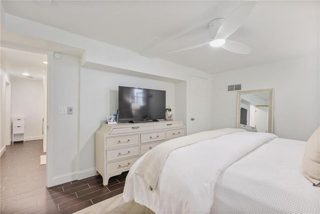 240 Eureka Drive NE, Atlanta, GA 30305
