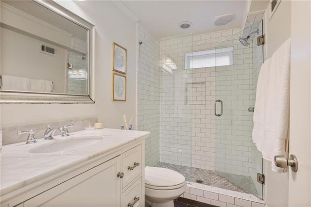 240 Eureka Drive NE, Atlanta, GA 30305