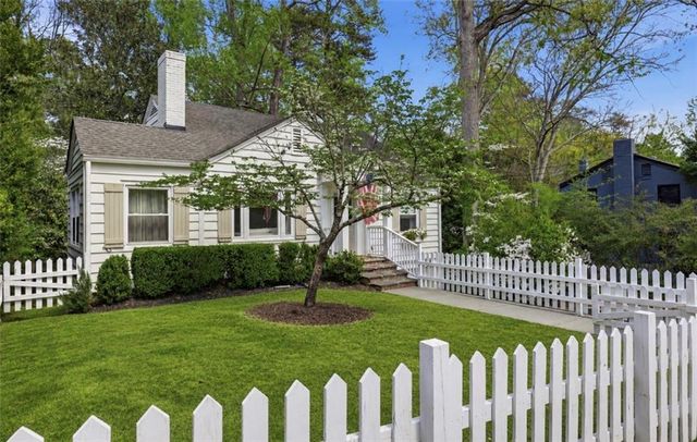 240 Eureka Drive NE, Atlanta, GA 30305
