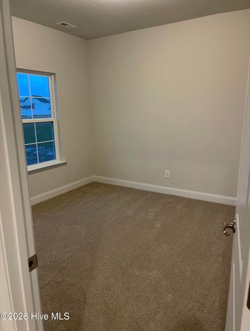 103 Seashore Street, Grimesland, NC 27837