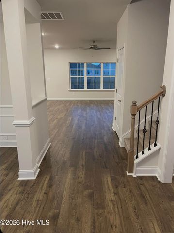 103 Seashore Street, Grimesland, NC 27837