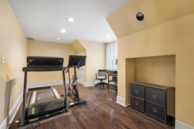 609 Academy Ave, Sewickley, PA 15143