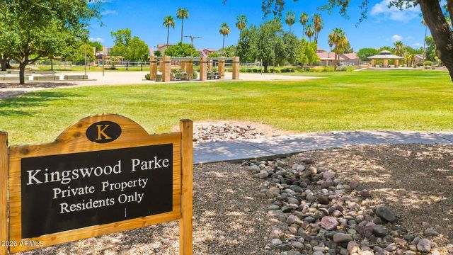 15086 W HERITAGE OAK Way, Surprise, AZ 85374