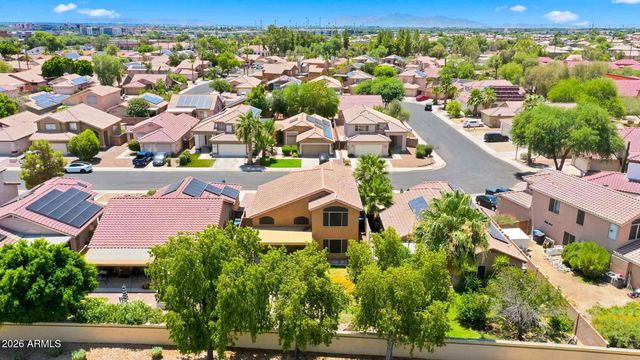 15086 W HERITAGE OAK Way, Surprise, AZ 85374