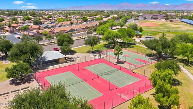 15086 W HERITAGE OAK Way, Surprise, AZ 85374