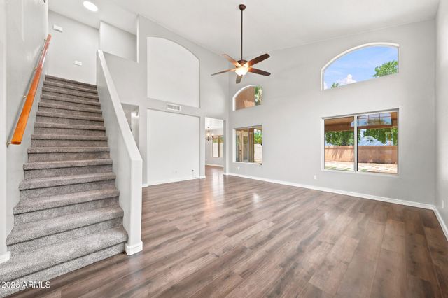 15086 W HERITAGE OAK Way, Surprise, AZ 85374