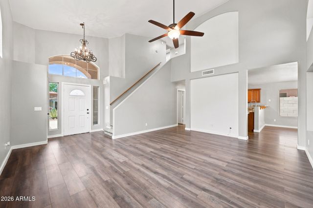 15086 W HERITAGE OAK Way, Surprise, AZ 85374