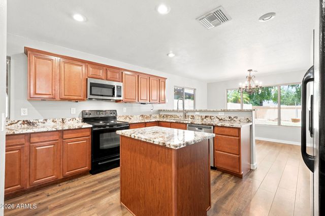 15086 W HERITAGE OAK Way, Surprise, AZ 85374