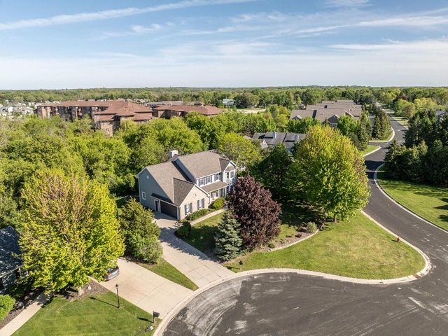 N49W15945 Caitlin COURT, Menomonee Falls, WI 53051