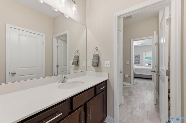 12607 Oak North Sw, Huntsville, AL 35803