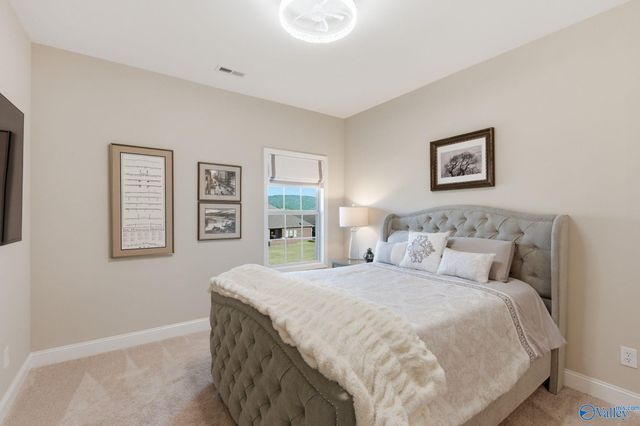 12607 Oak North Sw, Huntsville, AL 35803