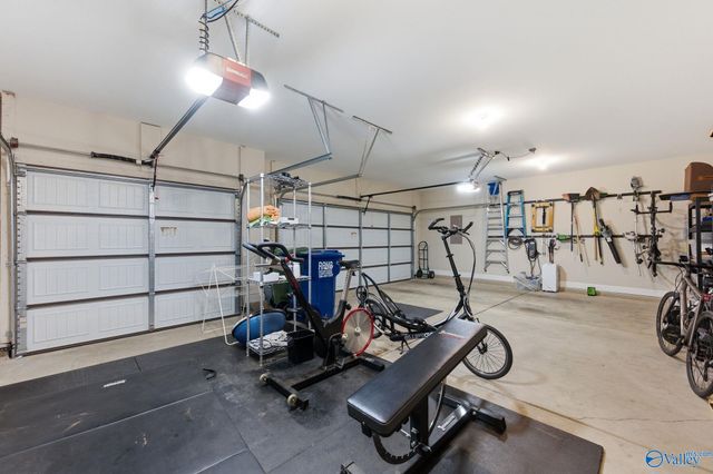 12607 Oak North Sw, Huntsville, AL 35803