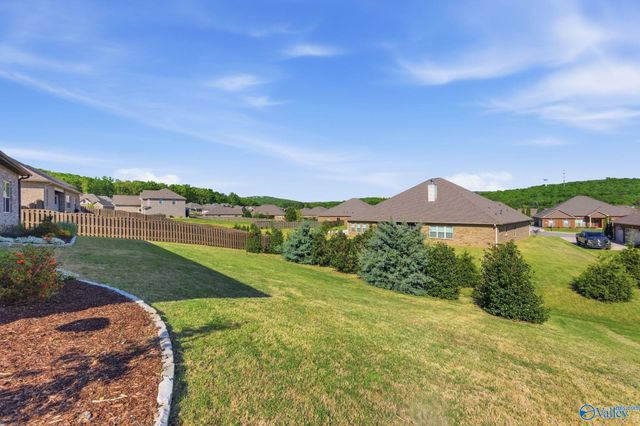 12607 Oak North Sw, Huntsville, AL 35803