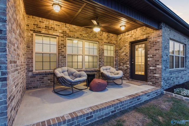 12607 Oak North Sw, Huntsville, AL 35803