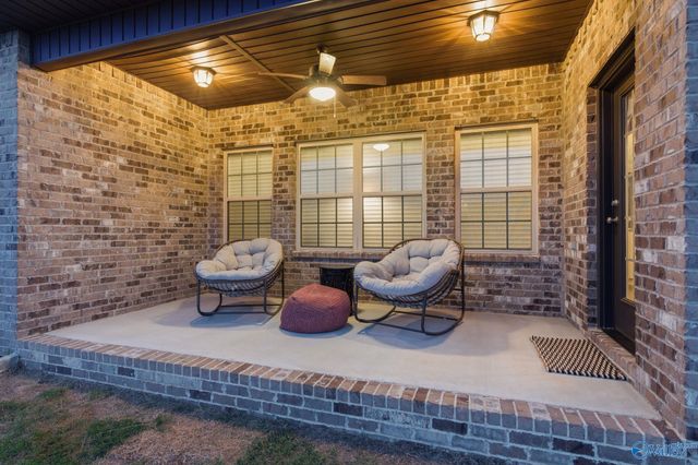 12607 Oak North Sw, Huntsville, AL 35803