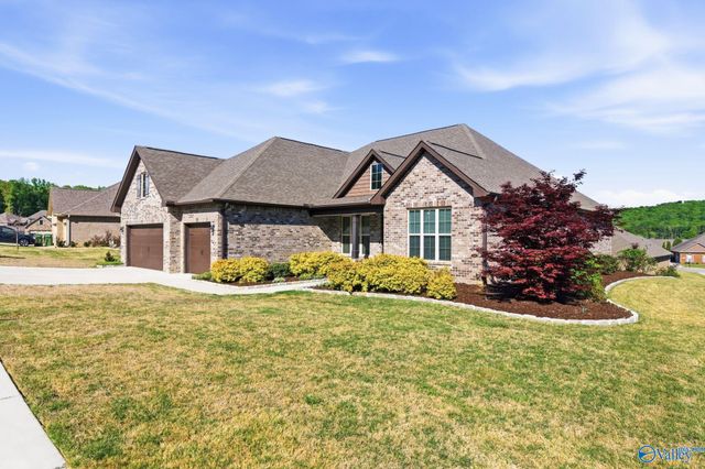 12607 Oak North Sw, Huntsville, AL 35803