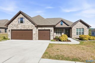 12607 Oak North Sw, Huntsville, AL 35803