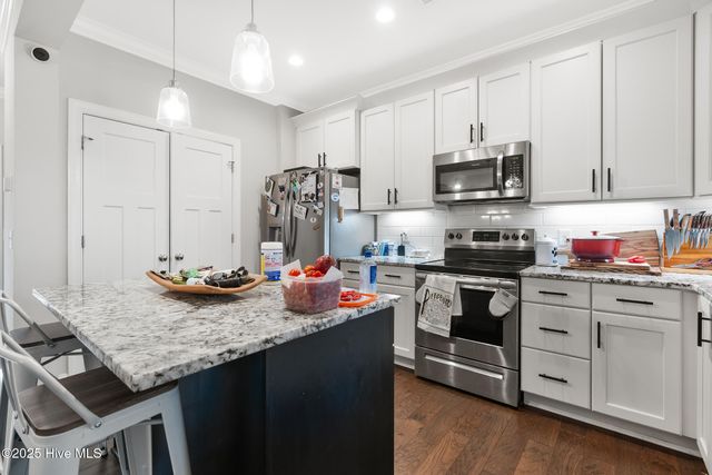 259 Legacy Lakes Way, Aberdeen, NC 28315