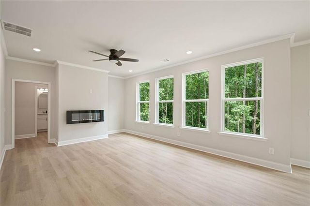 300 Timberwood Road NW, White, GA 30184