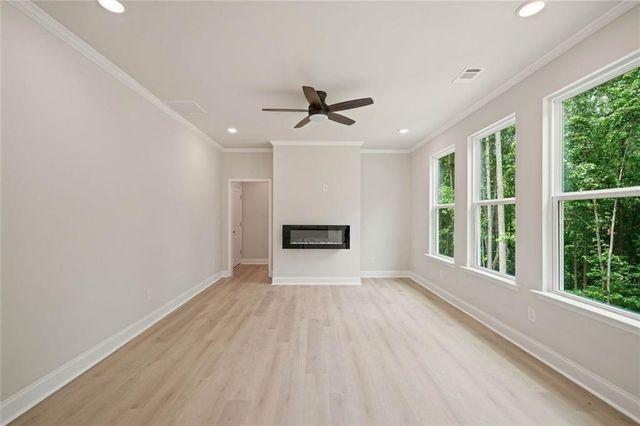 300 Timberwood Road NW, White, GA 30184