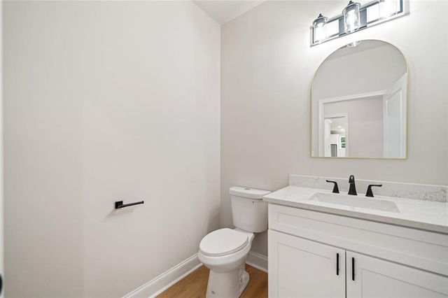 300 Timberwood Road NW, White, GA 30184