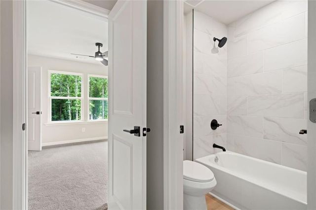 300 Timberwood Road NW, White, GA 30184