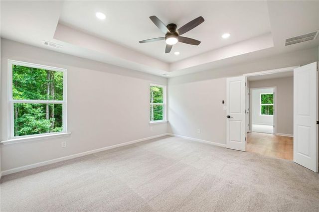 300 Timberwood Road NW, White, GA 30184