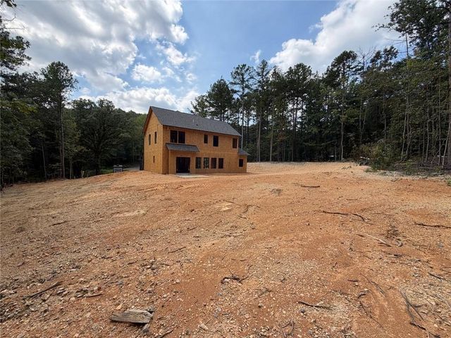 300 Timberwood Road NW, White, GA 30184