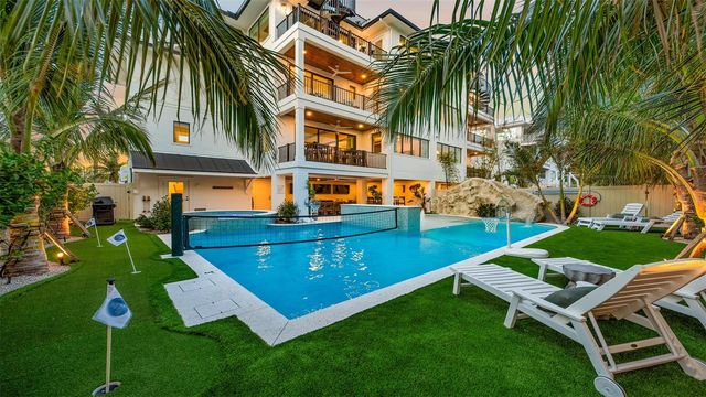 1142 WINDSONG LANE B, Sarasota, FL 34242