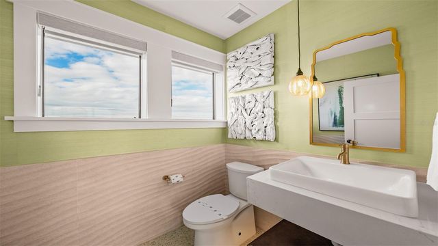 1142 WINDSONG LANE B, Sarasota, FL 34242