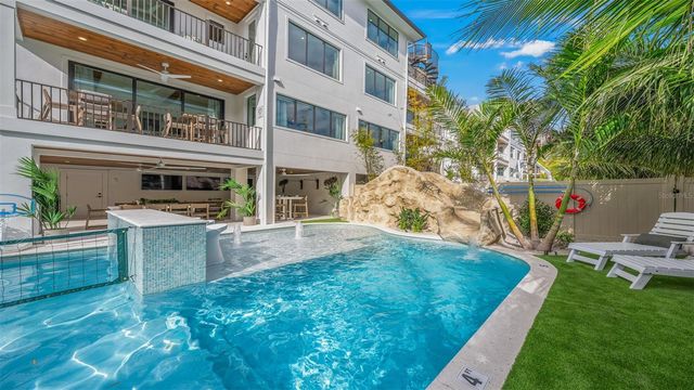 1142 WINDSONG LANE B, Sarasota, FL 34242