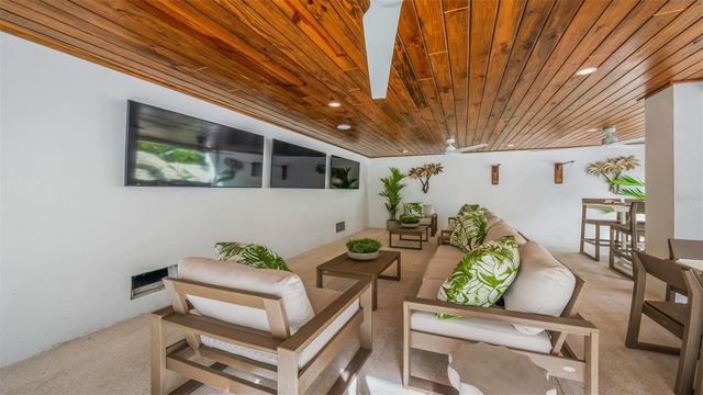 1142 WINDSONG LANE B, Sarasota, FL 34242