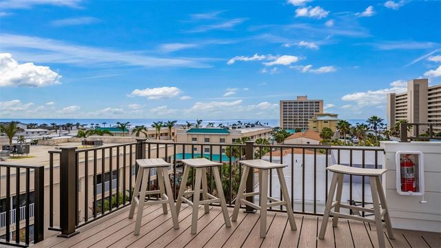 1142 WINDSONG LANE B, Sarasota, FL 34242