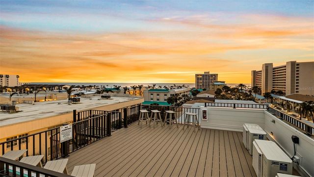1142 WINDSONG LANE B, Sarasota, FL 34242