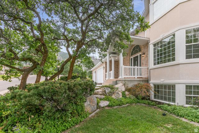 1921 ANASAZI DR, Ogden, UT 84403