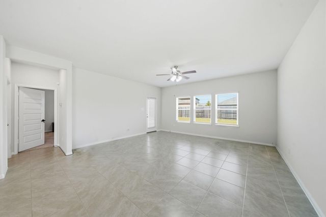 2703 Fairfield Landing Lane, Pearland, TX 77089