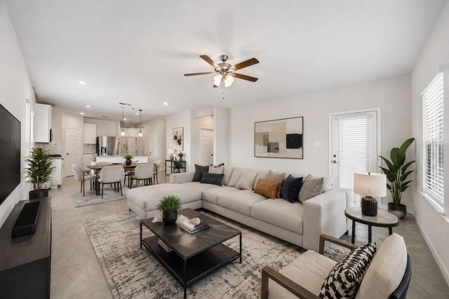 2703 Fairfield Landing Lane, Pearland, TX 77089